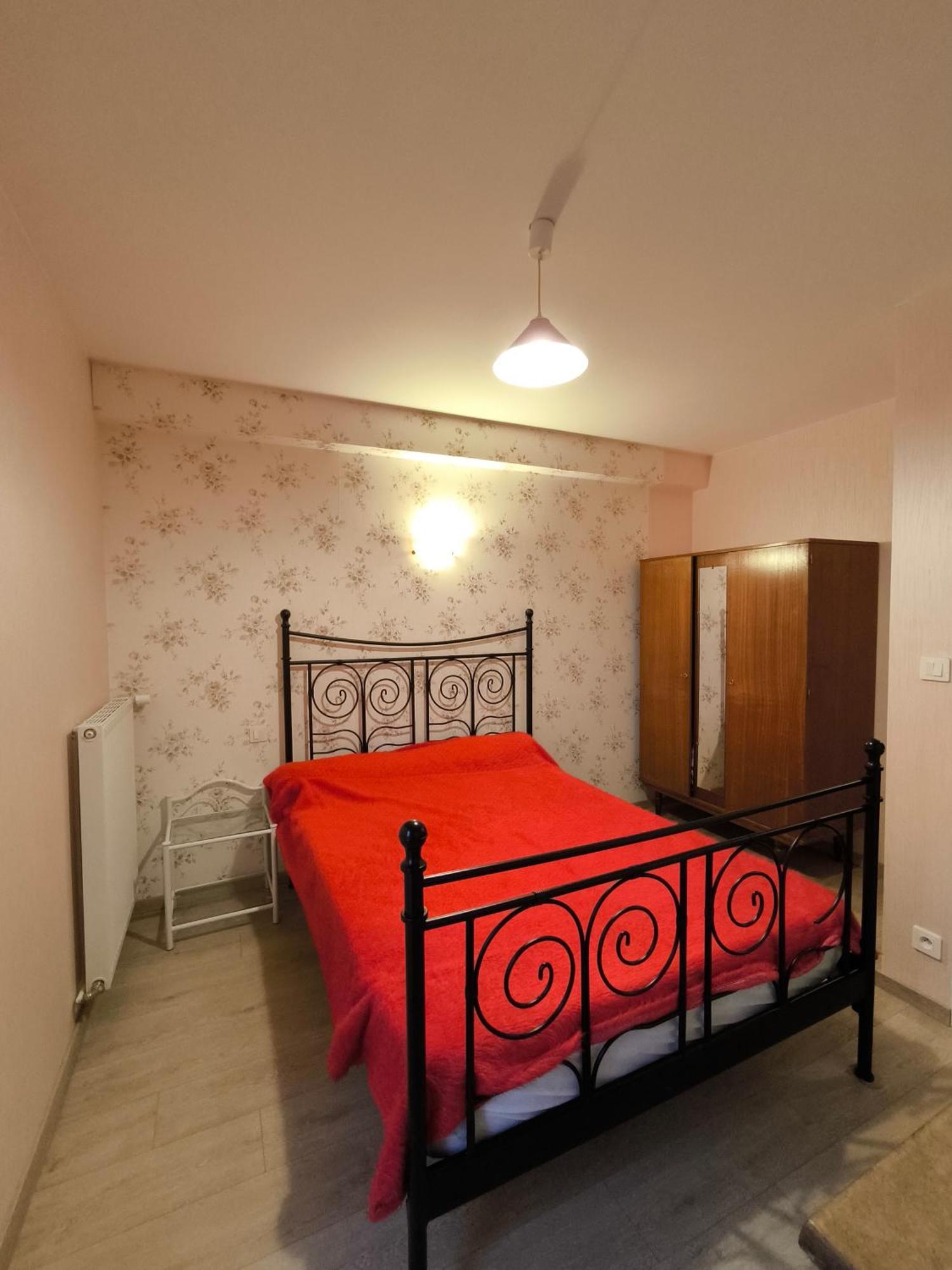 Maison Au Pied De La Vielle Du Puy En Velay *